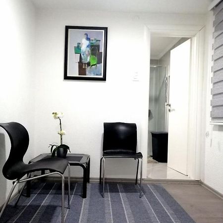 Apartman Din ทราฟนิค ภายนอก รูปภาพ